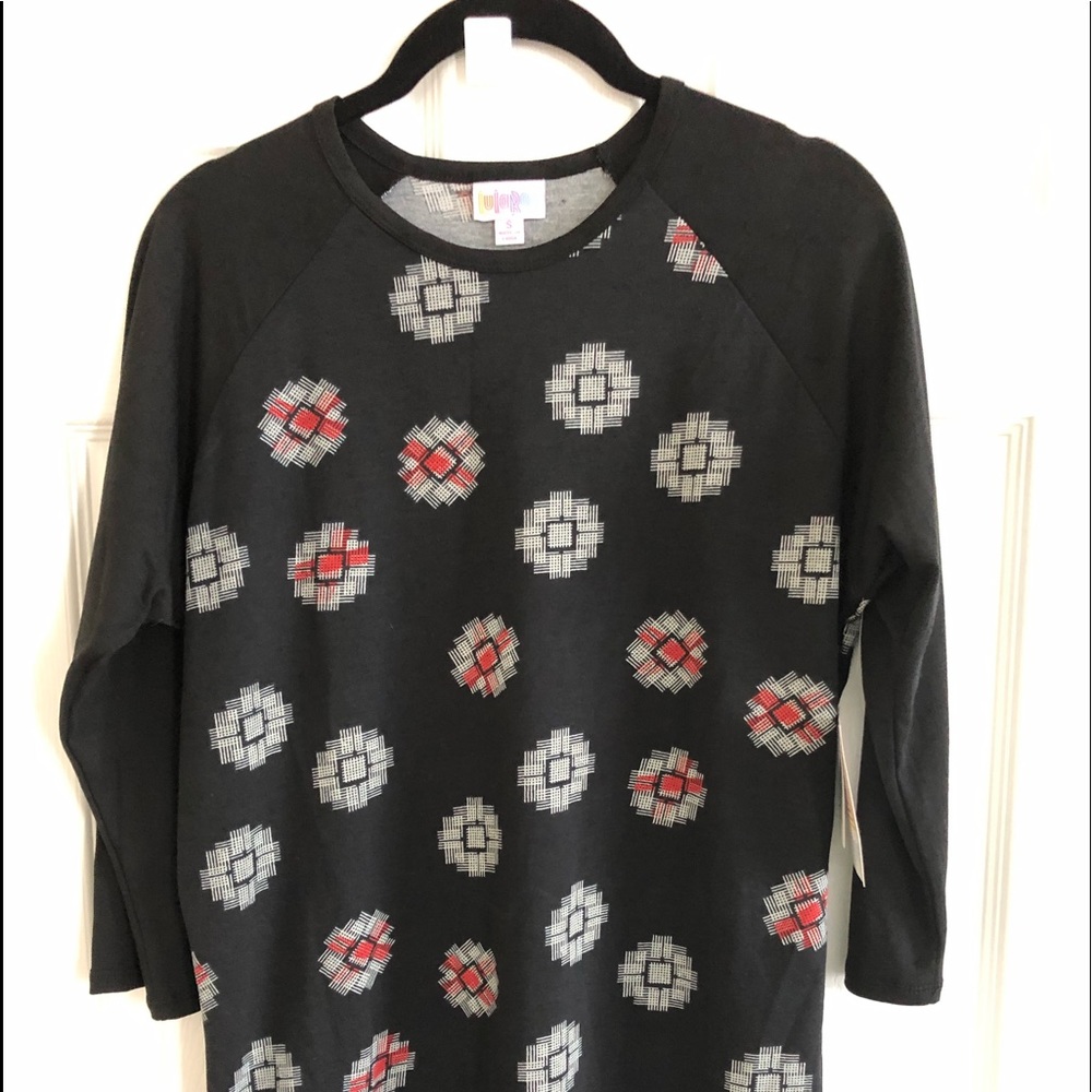 NWT Comfortable LulaRoe shirt